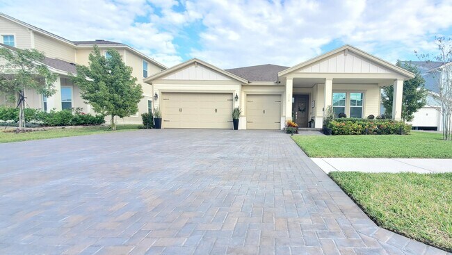 Foto del edificio - 1118 Arrowhead Point Rd