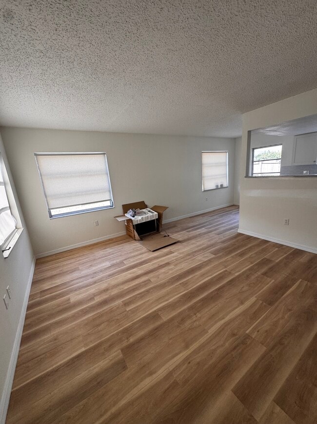 Foto del edificio - 224 Pleasant Grove Rd