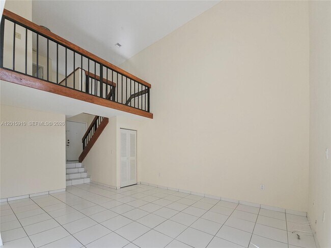 Foto del edificio - 1341 SW 124th Ct