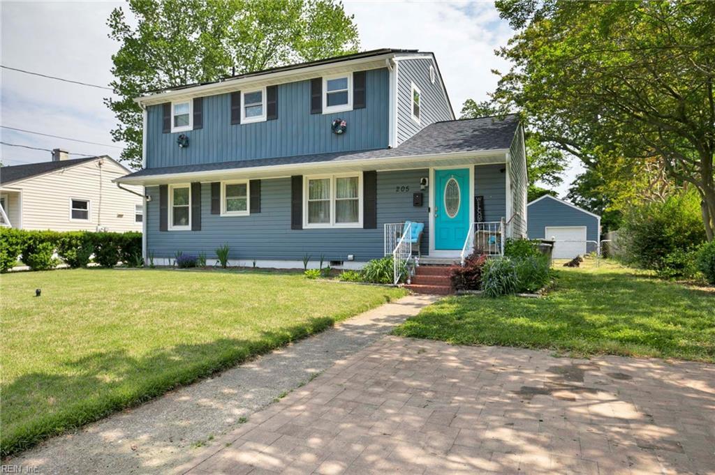 Foto principal - 205 Gumwood Dr