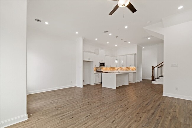 Photo - 4619 Stassen St Townhome