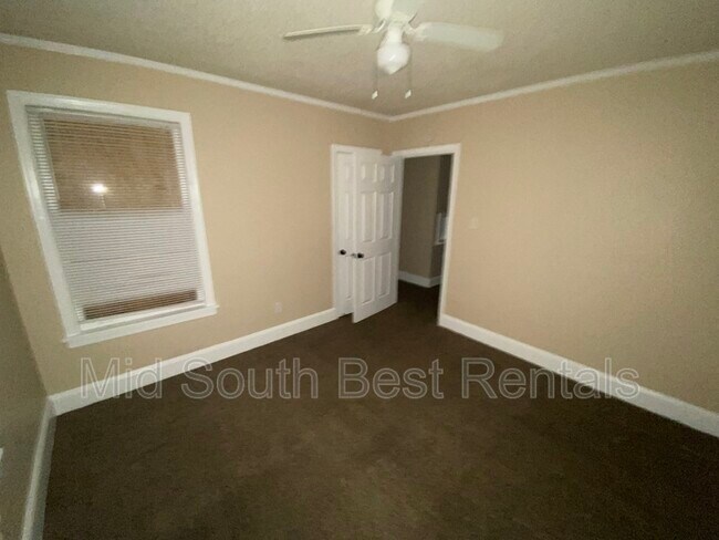 Building Photo - 2744 Burns Ave (Bethel Grove)
