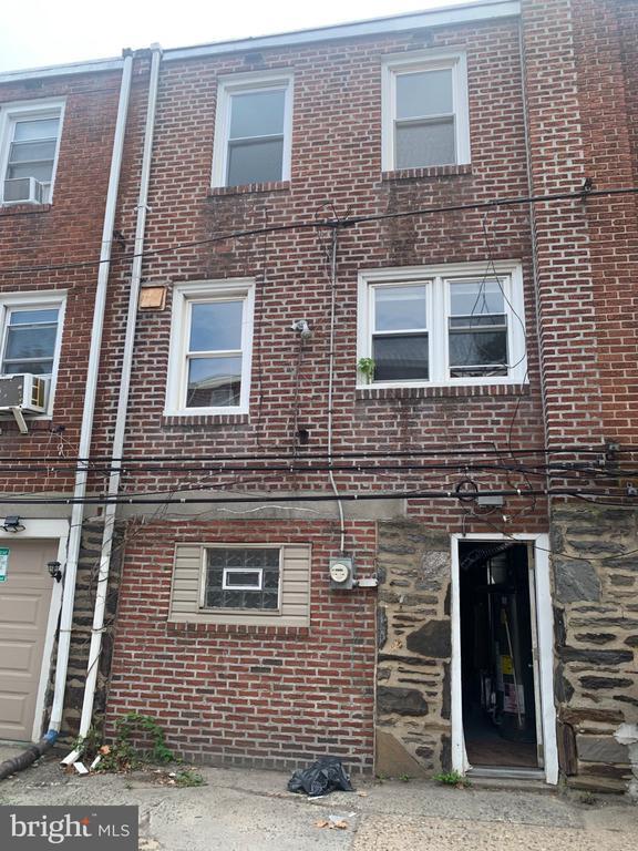 Foto del edificio - 1367 Edgehill Rd