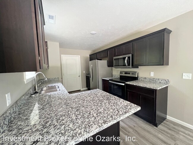 Foto del edificio - 3 br, 2 bath House - 298 Walkington Lane