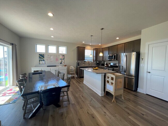 Foto del edificio - Home For Rent In Plattsmouth