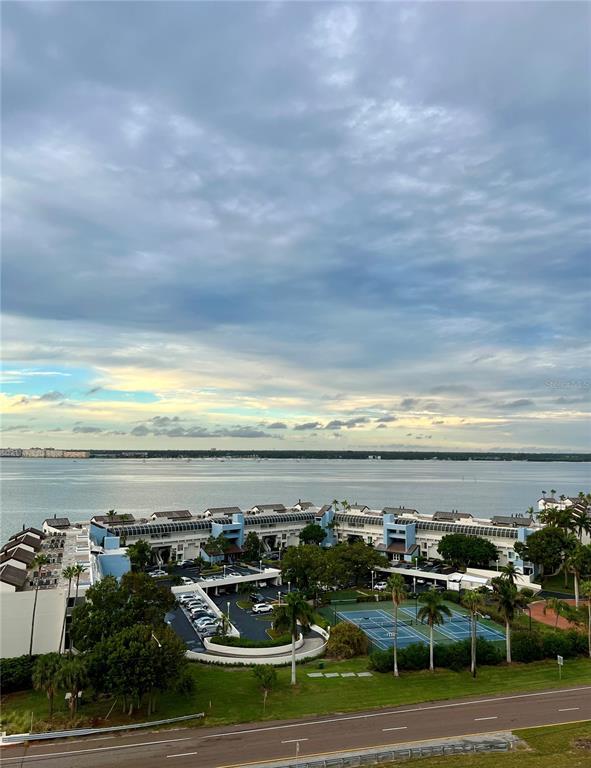 5220 Brittany Dr S Unit 1309, Saint Petersburg, FL 33715 Condo for