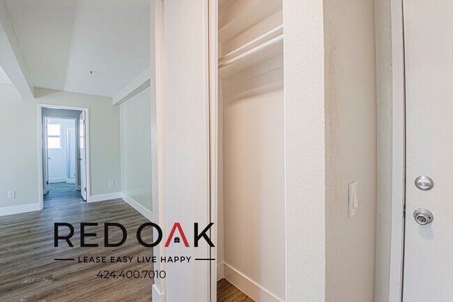 Foto del edificio - 1375 W San Bernardino Rd