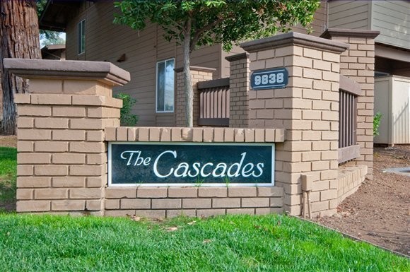 Foto del edificio - The Cascades Apartments