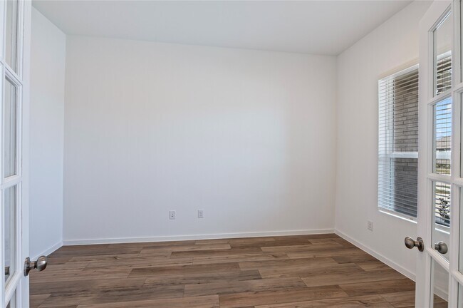 Foto del edificio - 5003 Park Willow Dr