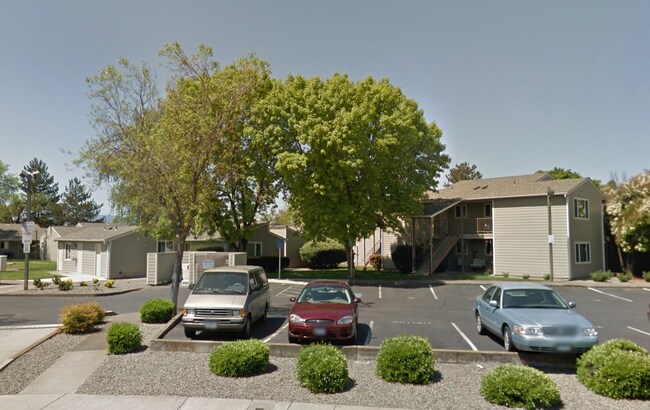Foto del edificio - 7655 Garrison Ave