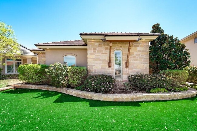 Building Photo - 101 The Villas