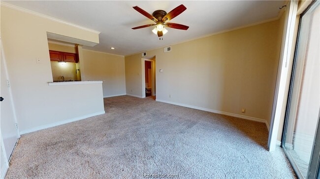 Foto del edificio - 904 University Oaks Blvd