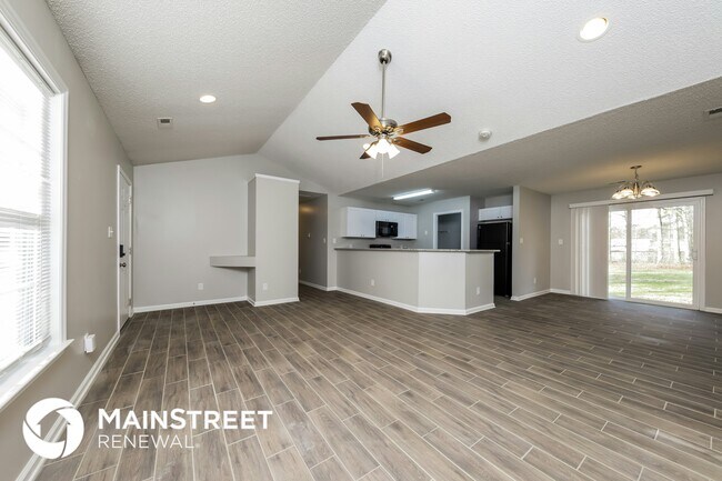 Foto del edificio - 126 Martindale Rd