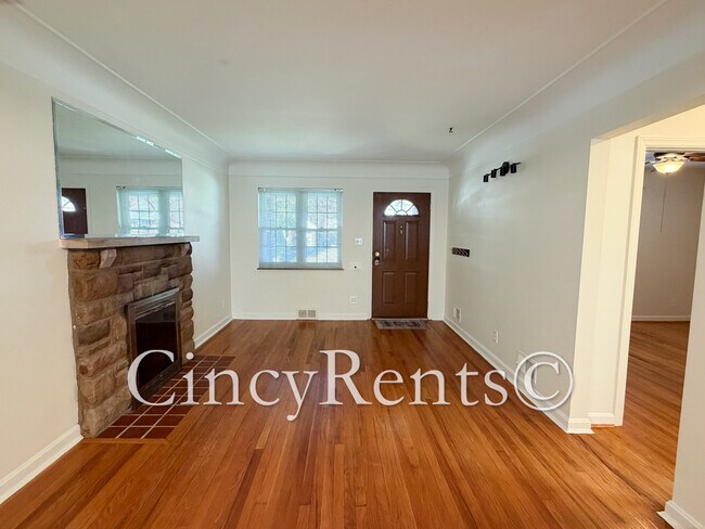 Foto del edificio - 2652 Bonnie Dr