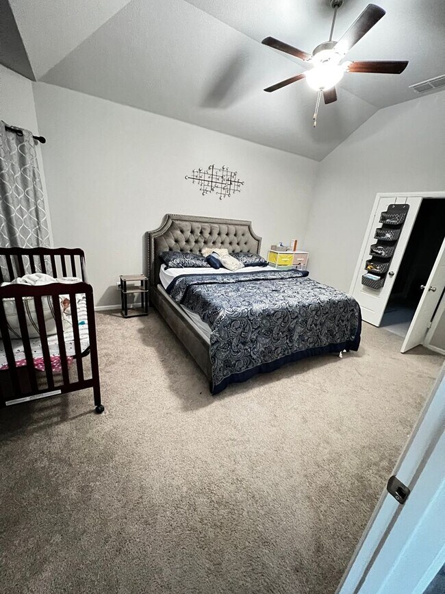 Foto del edificio - 4 Bedroom Single Family Home in Melissa