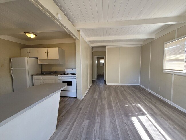 Foto del edificio - 402 New York Dr