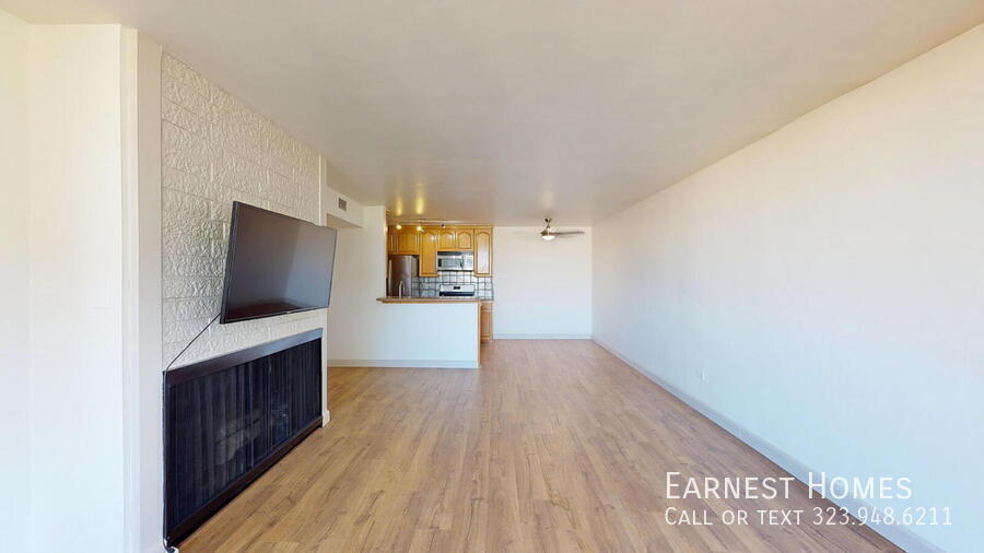 Photo - 421 S La Fayette Park Pl-730