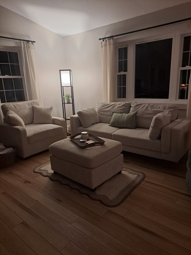 Foto del edificio - 386 White Store Rd