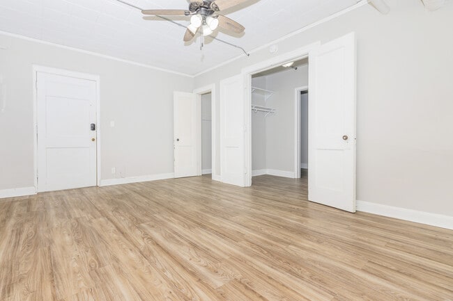 Building Photo - Furlow Apartments