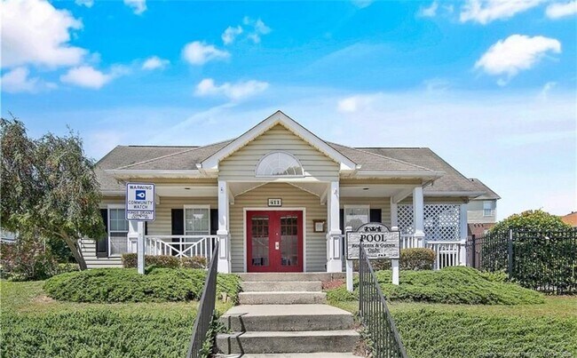 Foto del edificio - 382 Bubble Creek Ct