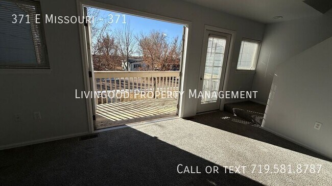 Building Photo - 371 E Missouri Ave