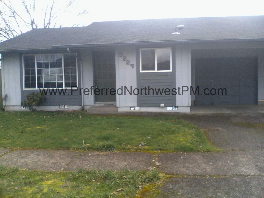 5227 G St, Springfield, OR 97478 Townhome Rentals in Springfield OR