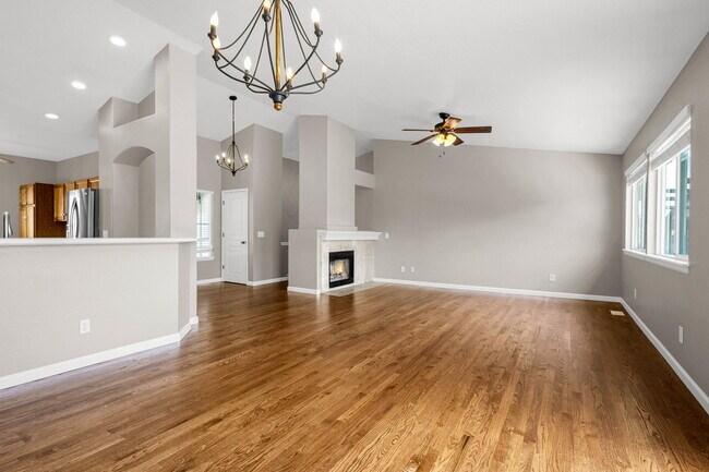 Foto del edificio - 4535 Star Ridge Dr