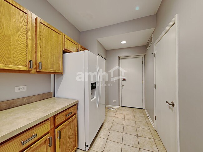 Foto del edificio - 606 Wildwood Ln