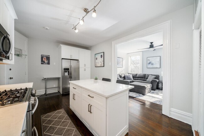 Foto del edificio - 712 Willow Ave