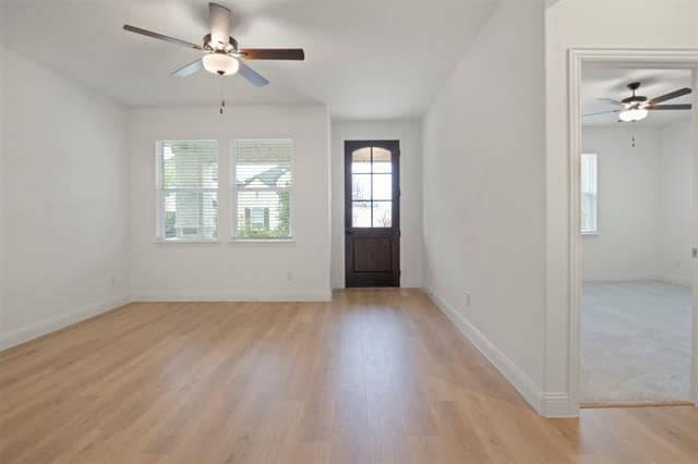 Building Photo - 121 Tornillo Dr