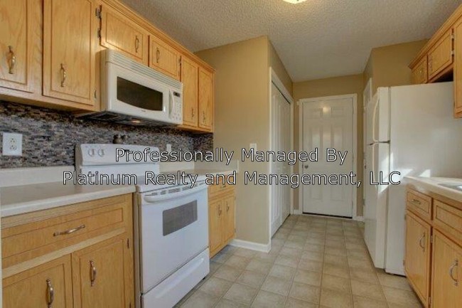 Building Photo - 356 Andrew Dr