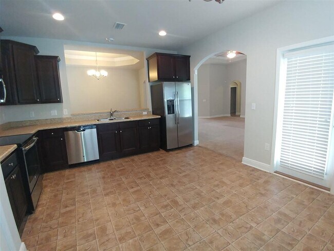Building Photo - 8737 Bradfield Dr