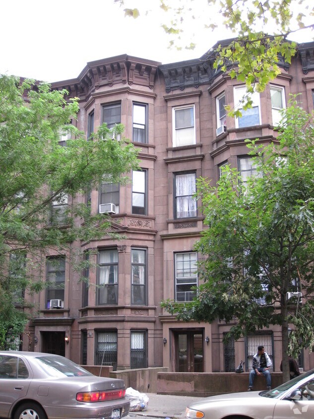 Foto del edificio - 898 UNION St