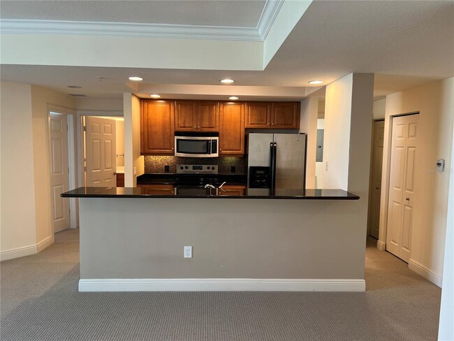 Building Photo - 800 N Tamiami Trl