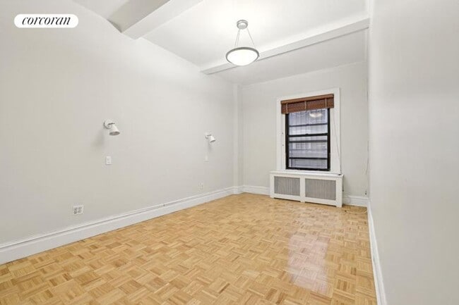 Foto del edificio - 215 W 90th St