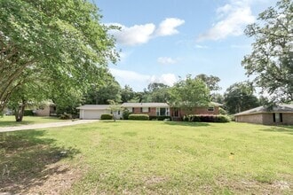 Building Photo - 2859 Wyattwood Ln