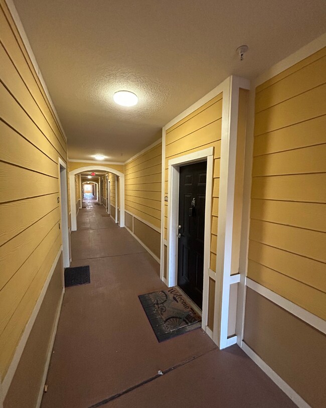 Foto del edificio - 8539 Gate Pkwy W