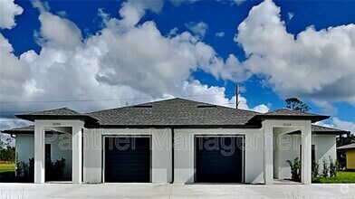 Building Photo - 2428 Ted Ave S