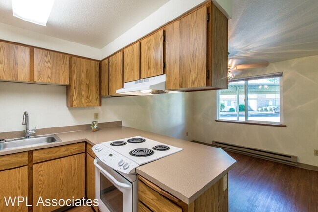 Building Photo - 2 br, 2 bath Apartment - 14799 SW 109TH AV...
