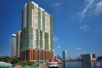 Building Photo - 1431 Riverplace Blvd