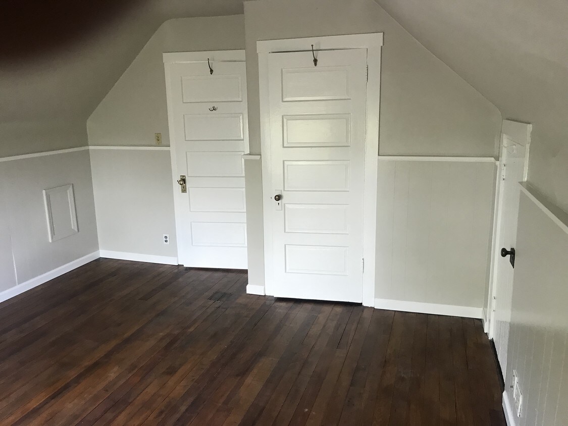 Foto del edificio - 517 Fortune Ave