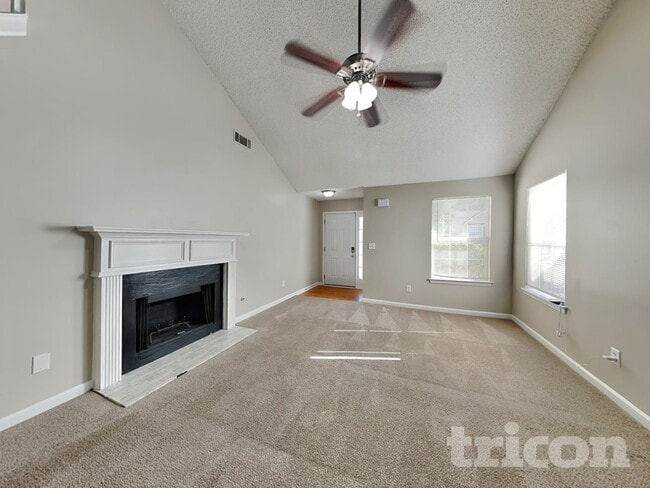 Building Photo - 4265 Reserve Hill Crossing