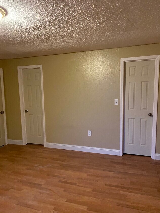 2904 N Monterey Ct, Terrytown, LA 70056 Townhome Rentals in Terrytown LA