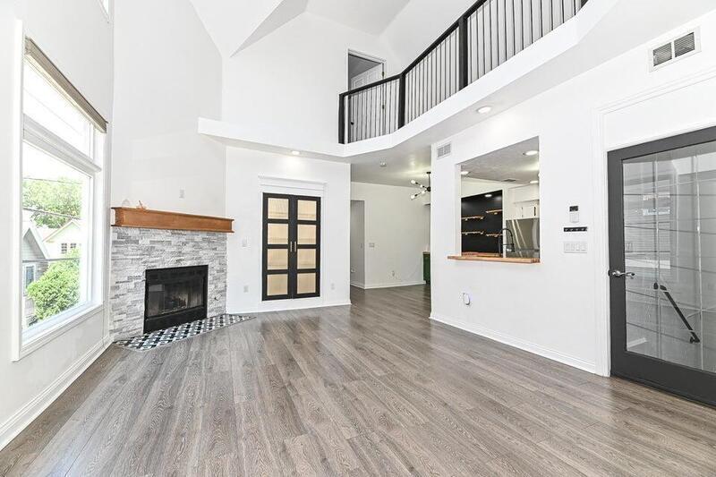 Building Photo - 118 W Reservoir Ave