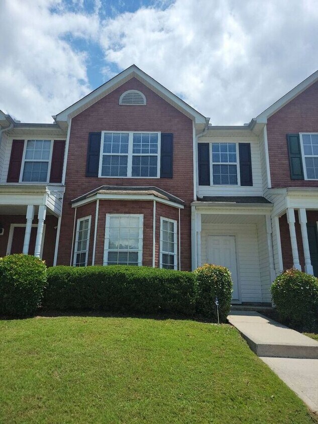 Primary Photo - 7250 Oakley Ct
