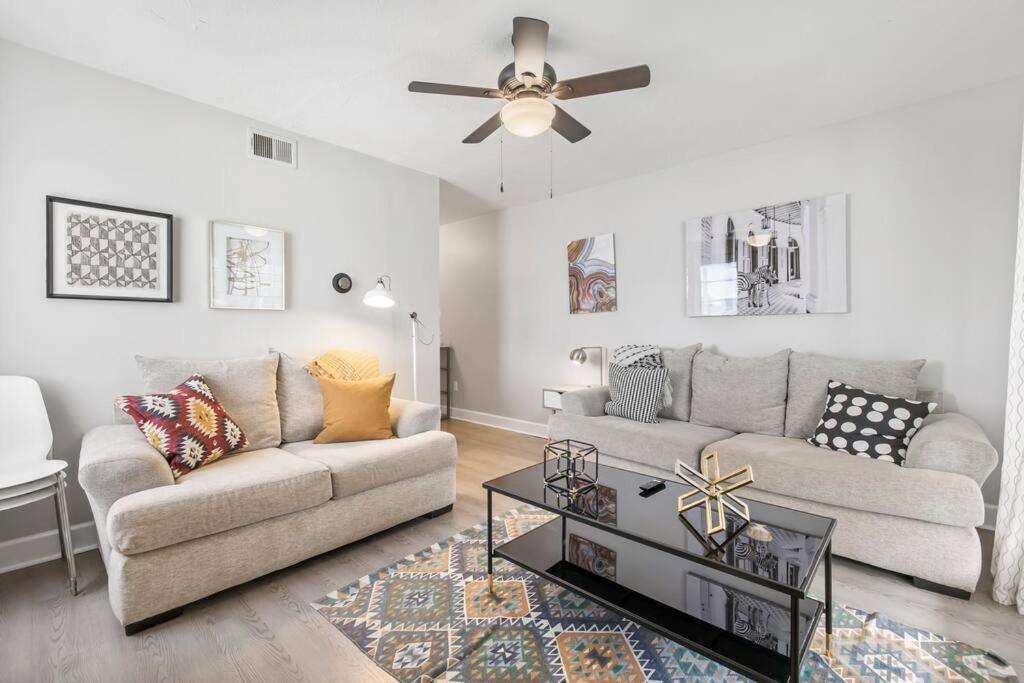 Foto principal - 2619 Hale Ave