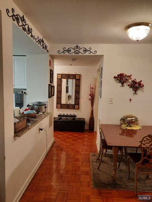 Foto del edificio - 100 Old Palisade Rd