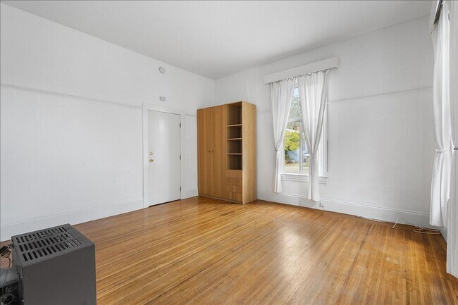 Foto del edificio - 3014 Encinal Ave