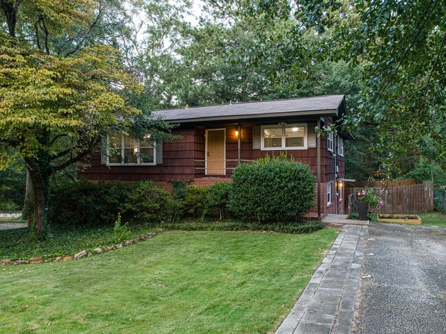 Front yard - 203 Green St