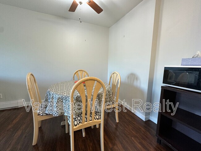 Photo du bâtiment - 3160-3160 De Montreuil Ct